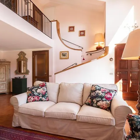 Semesterbostad Maison Jaune By Wonderful Italy *