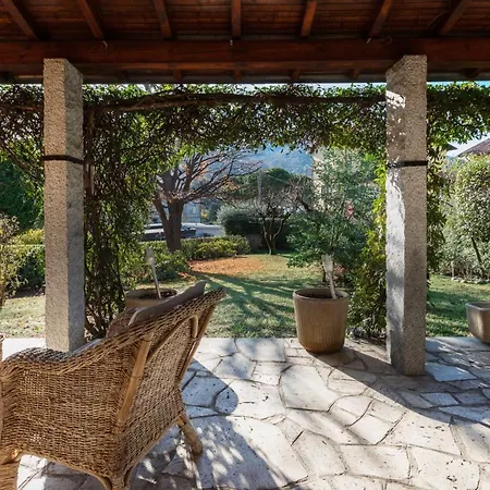 Holiday home Maison Jaune By Wonderful Italy *