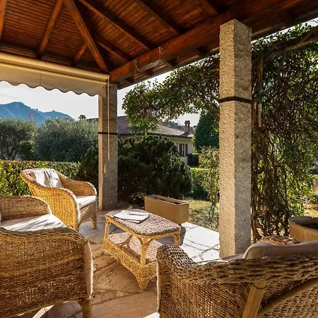Semesterbostad Maison Jaune By Wonderful Italy *